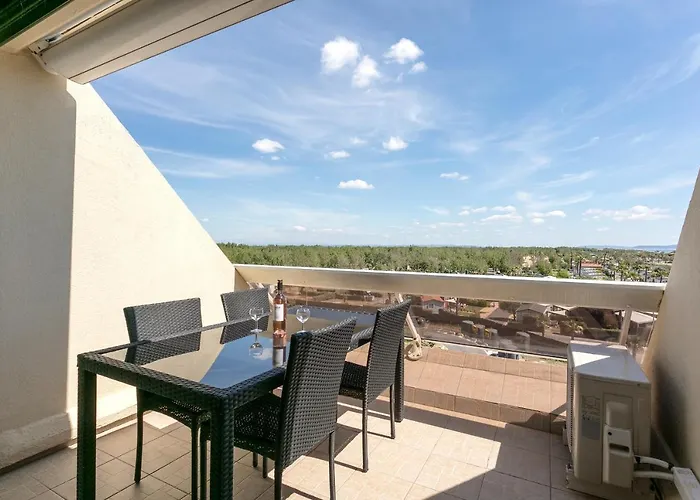 Village Naturiste R4n - Le Blue Light Heliopolis Sea View Luxe Daire *