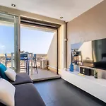 Blue Light - Vue - Dernier Etage - Parking - Climatisation - Village Naturiste Appartement
