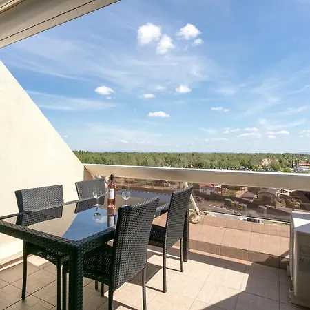 Village Naturiste R4n - Le Blue Light Heliopolis Sea View Luxe Apartment *